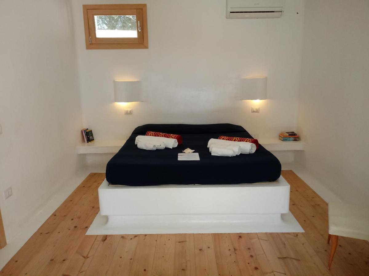 Bed and Breakfast Casa Namaste Porto Columbu - Perd'E Sali Esterno foto